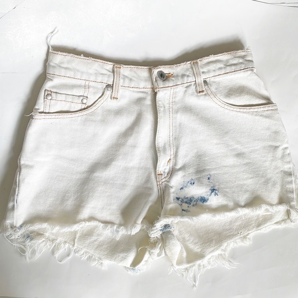 Vintage Levis 630 Silver Tab Frayed High Rise Bleached White Jean Short sz 11/12 - Picture 2 of 10
